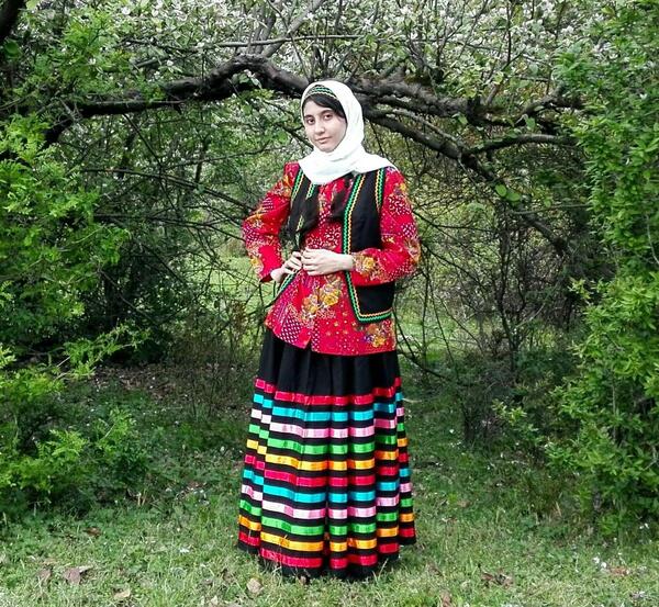عکس مبینا و زهرا
