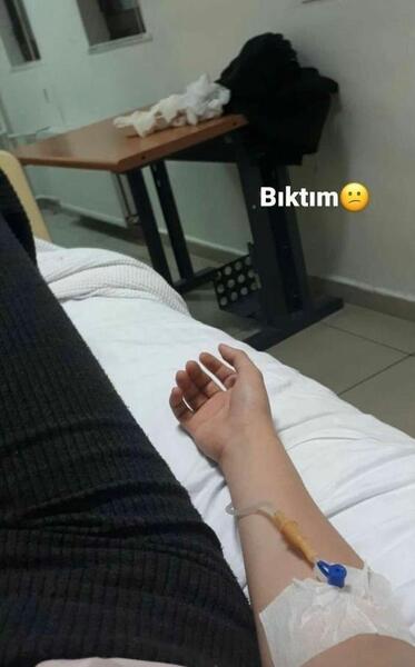 عکس سرم دست دختر برای استوری