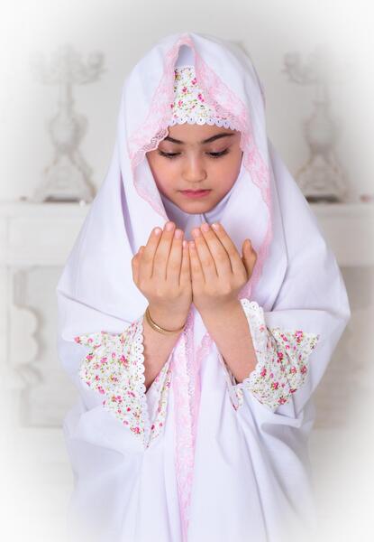 عکس چادر دخترانه برای جشن تکلیف
