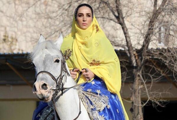 عکس سوگل طهماسبی با لباس محلی