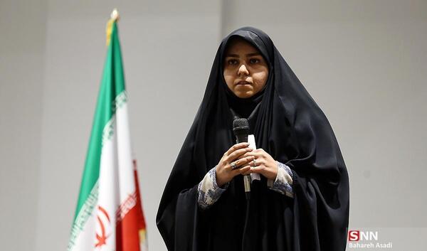 عکس ریحانه نادری