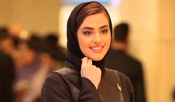 عکس ریحانه نادری