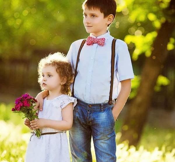 ژست عکس تولد خواهر برادری
