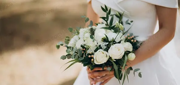 عکس ایده برای نگهداری دسته گل عروسی