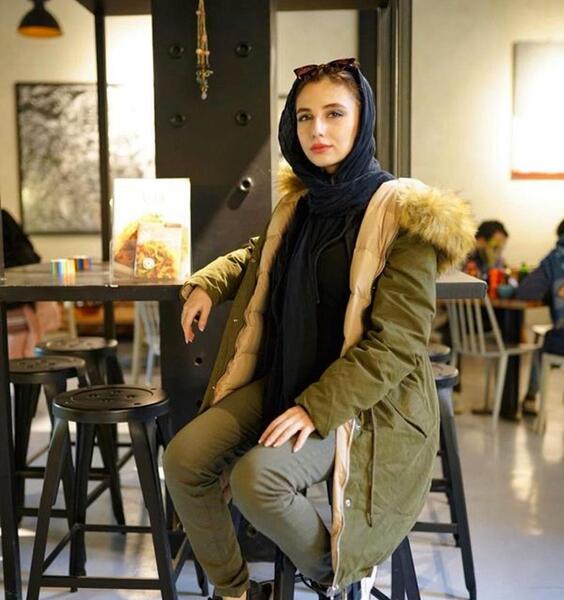 عکس حدیث مدنی با ماسک