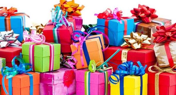عکس عیدی گرفتن بچه ها