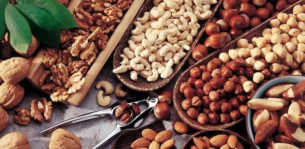 عکس آجیل چهارشنبه سوری