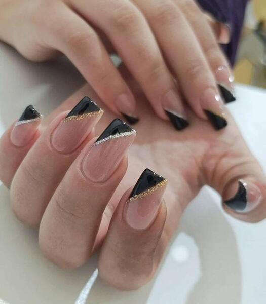عکس مدل ناخن دخترانه فرنچ رنگی