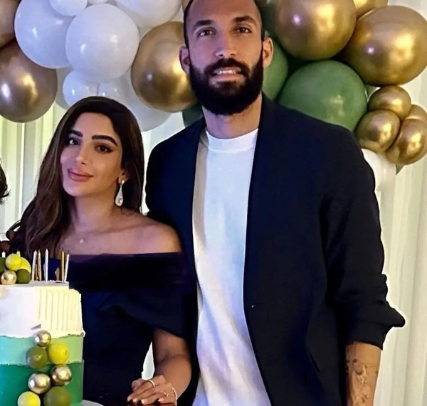 عکس دوست دختر روزبه چشمی