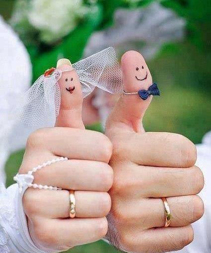 عکس دست دونفره با حلقه