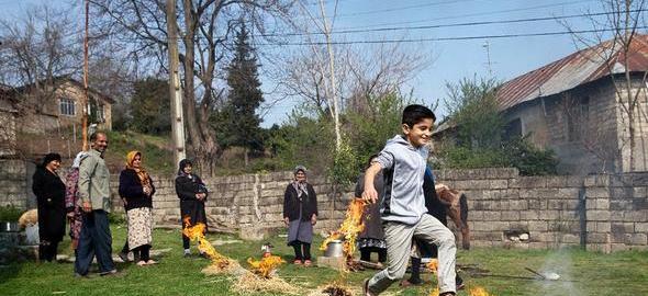 عکس مراسم سنتی چهارشنبه سوری