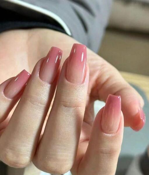 عکس مدل ناخن کوتاه دخترانه ۲۰۲۰