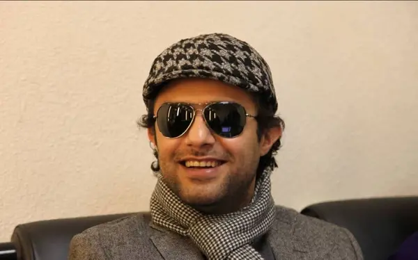 عکس کیمیا ذوالفقاری بازیگر خانه ما