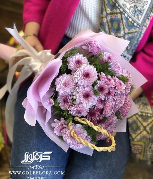 عکس مرد گل فروش