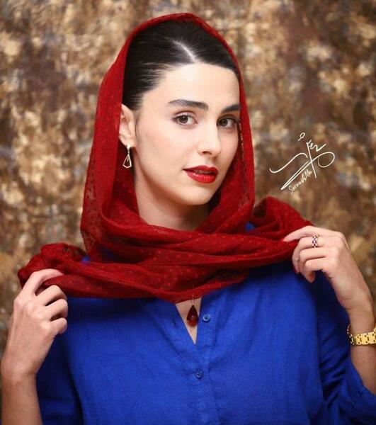 عکس نوشته لاله مرزبان