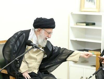 عکس دفتر کار رهبری