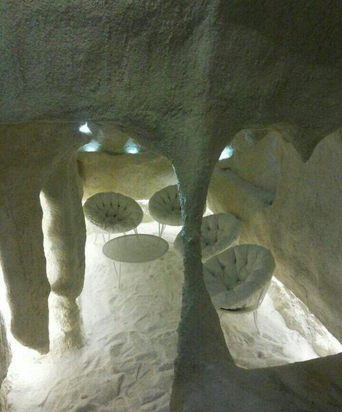 عکس رستوران غار