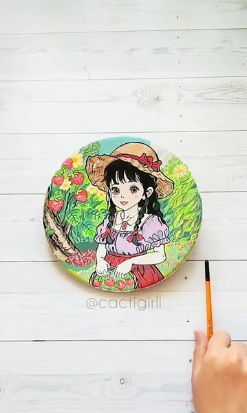 عکس نقاشی دخترانه روی سفال