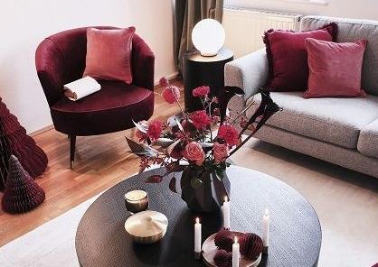 عکس مبل زرشکی