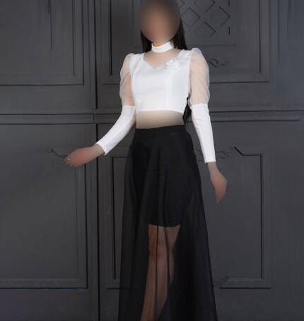 عکس بلوز نیم تنه