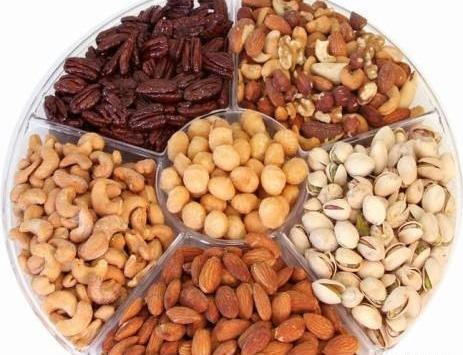 عکس ایده برای تزیین آجیل شب یلدا
