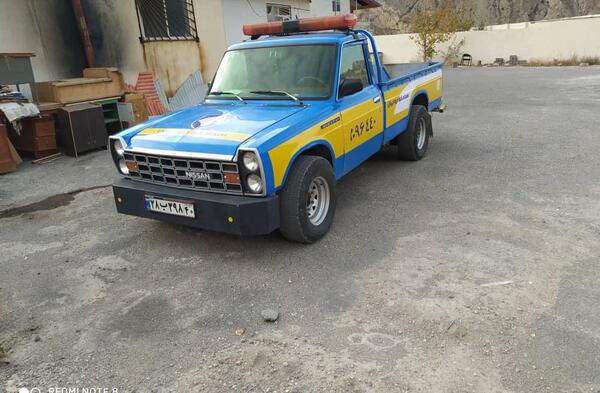 عکس نیسان یدک کش