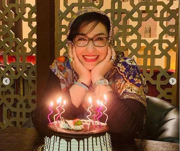 عکس عروسی پرستو صالحی