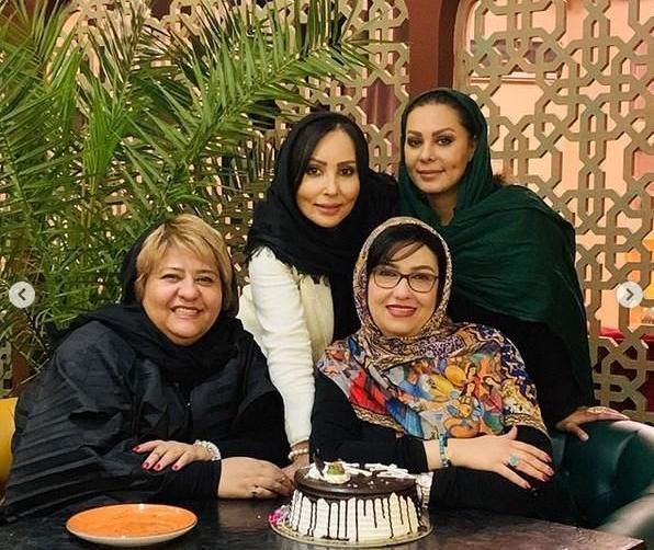 عکس عروسی پرستو صالحی