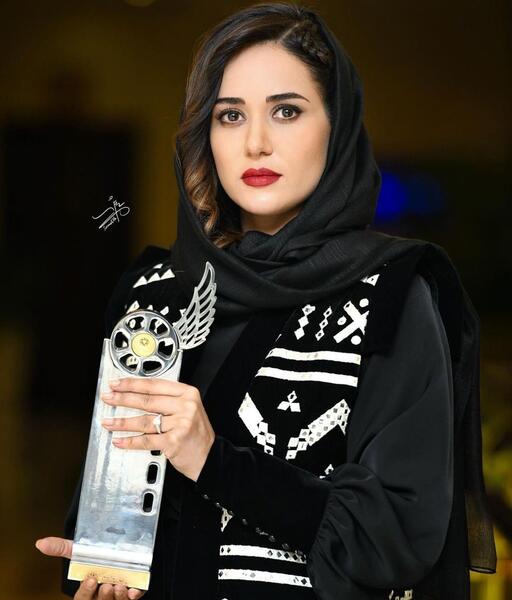 عکس جدید پریناز ایزدیار