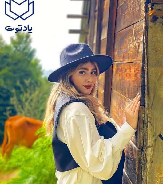 ژست عکس دخترانه در طبیعت پاییز