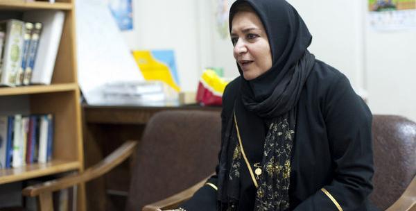 عکس مجری زن گوینده خبر