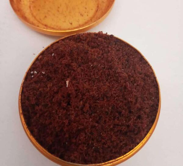 عکس چوب صندل سرخ