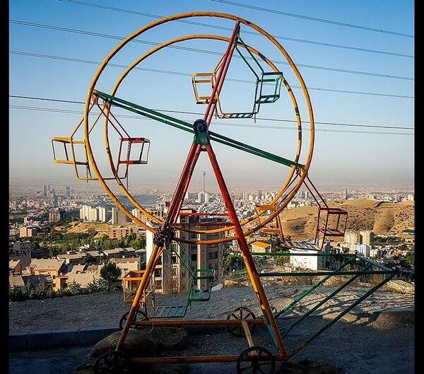 عکس نقاشی ساده چرخ و فلک