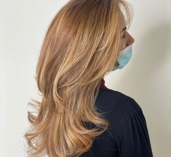 عکس رنگ مو شکلاتی روشن