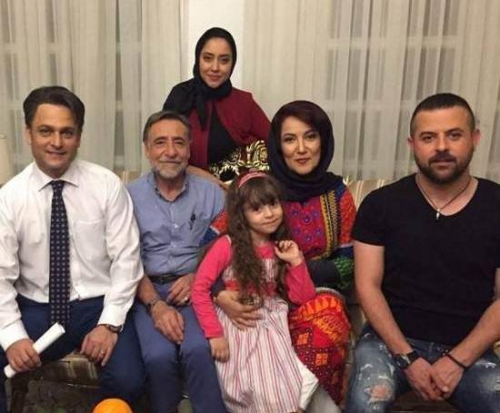 عکس مادر همراز اکبری