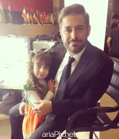 عکس مادر همراز اکبری