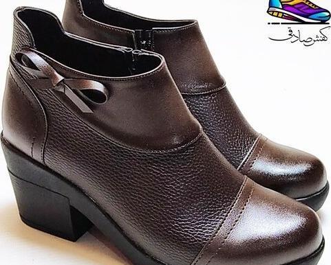 عکس بوت قهوه ای