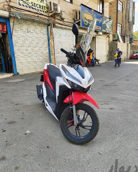 عکس موتور شارژی هوندا