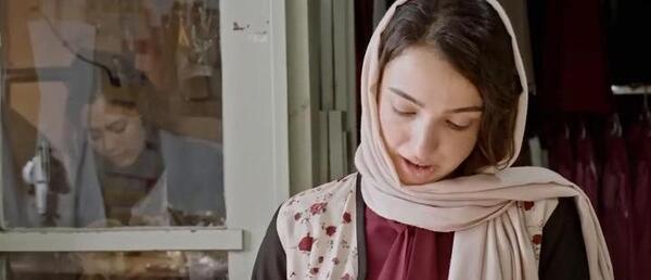 عکس فرشته حسینی در هفت و نیم