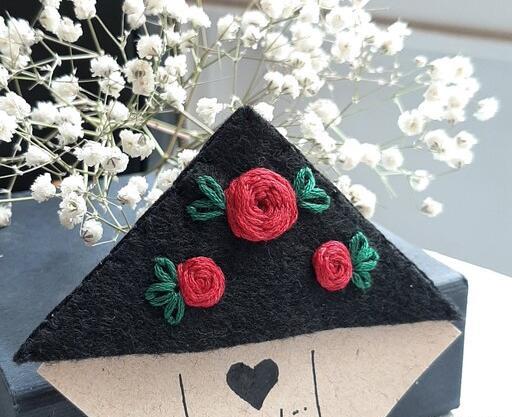عکس عروسک قورباغه نمدی