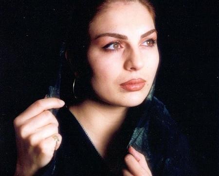 عکس و بیوگرافی الیزابت امینی