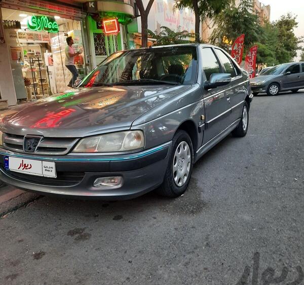 عکس پژو پارس خاکستری متالیک