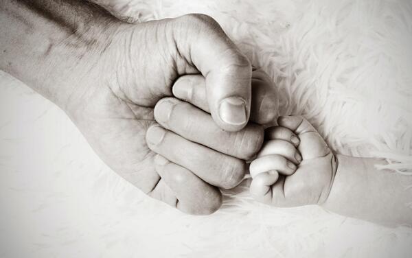 عکس بچه تازه به دنیا اومده خوشگل