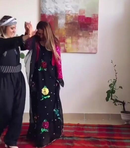 عکس مرد کرد با لباس محلی