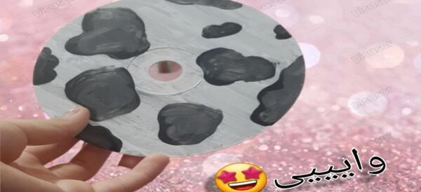 عکس نقاشی فانتزی روی سی دی با گواش
