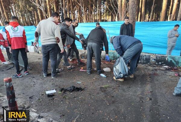 عکس گلزار شهدای لارستان