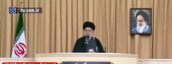 عکس سردار حاجی زاده با رهبر