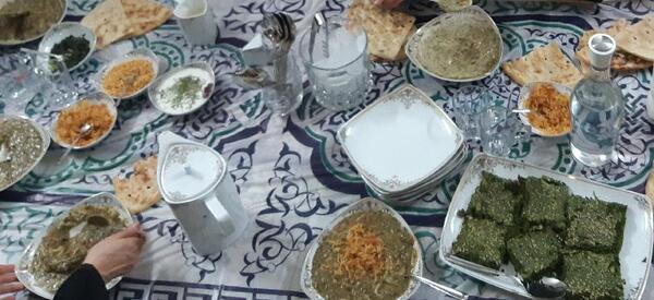 عکس سفره آش رشته