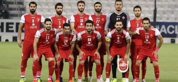 عکس رئیسی با لباس پرسپولیس