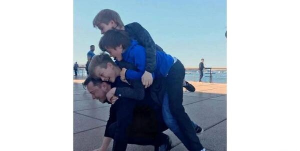عکس بچه های ایلان ماسک